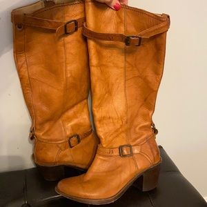 FRYE BOOTS size 8